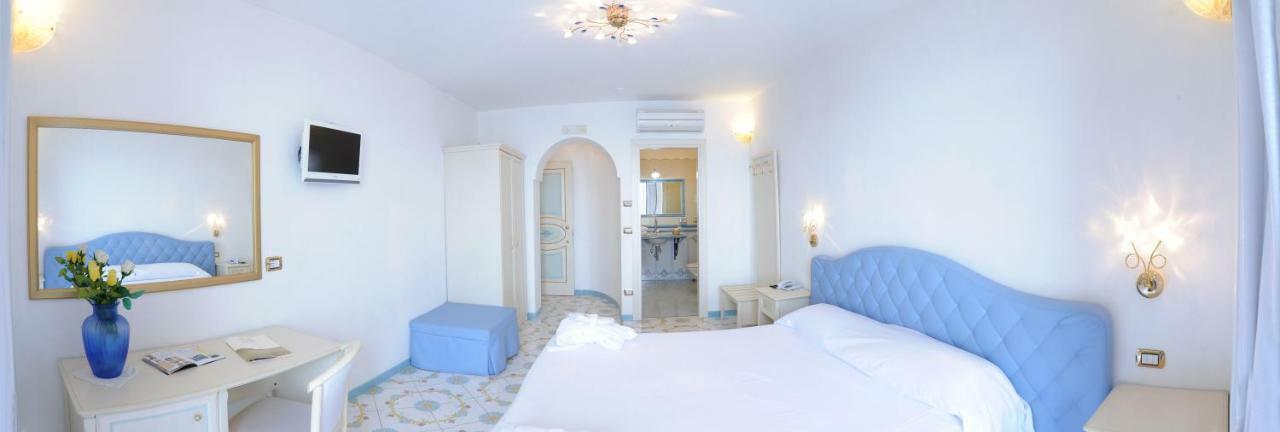 Hotel Maria Pia 4*